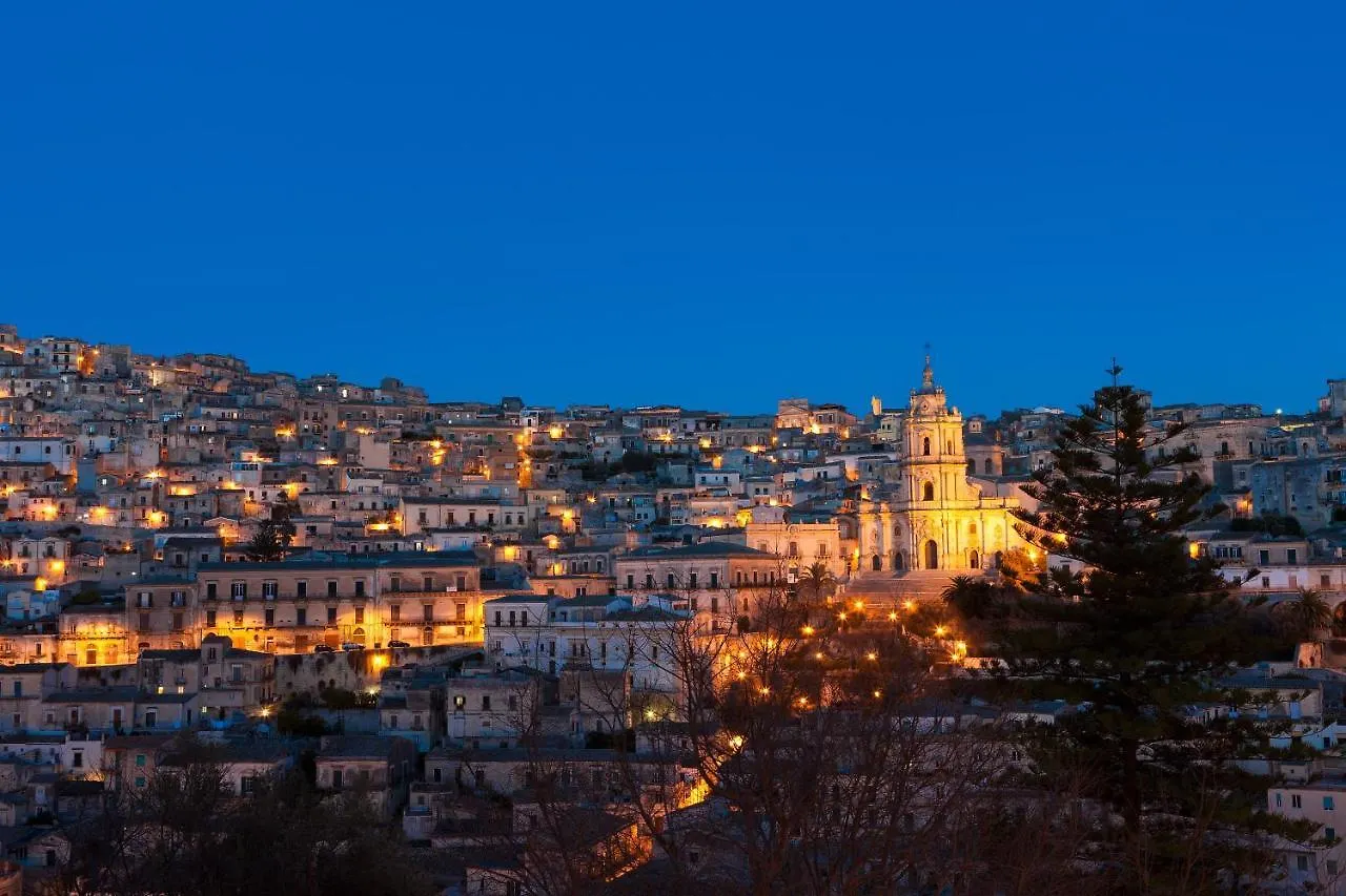La Casa Di Elvira Daire Giardini Naxos