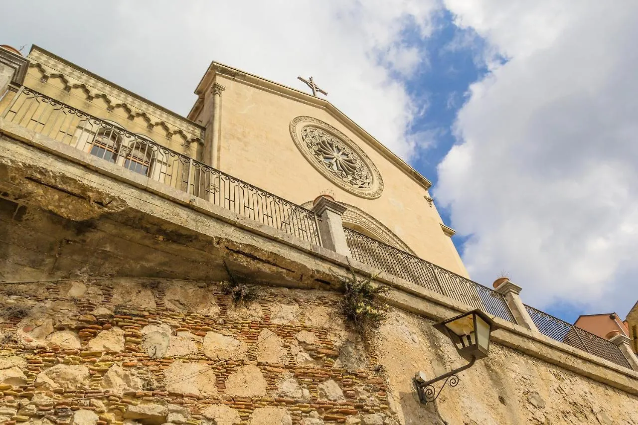 La Casa Di Elvira Daire Giardini Naxos